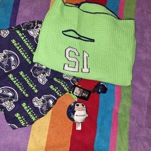 Seattle Seahawks Lot Bag, Keychain Mini Helmet 🏉